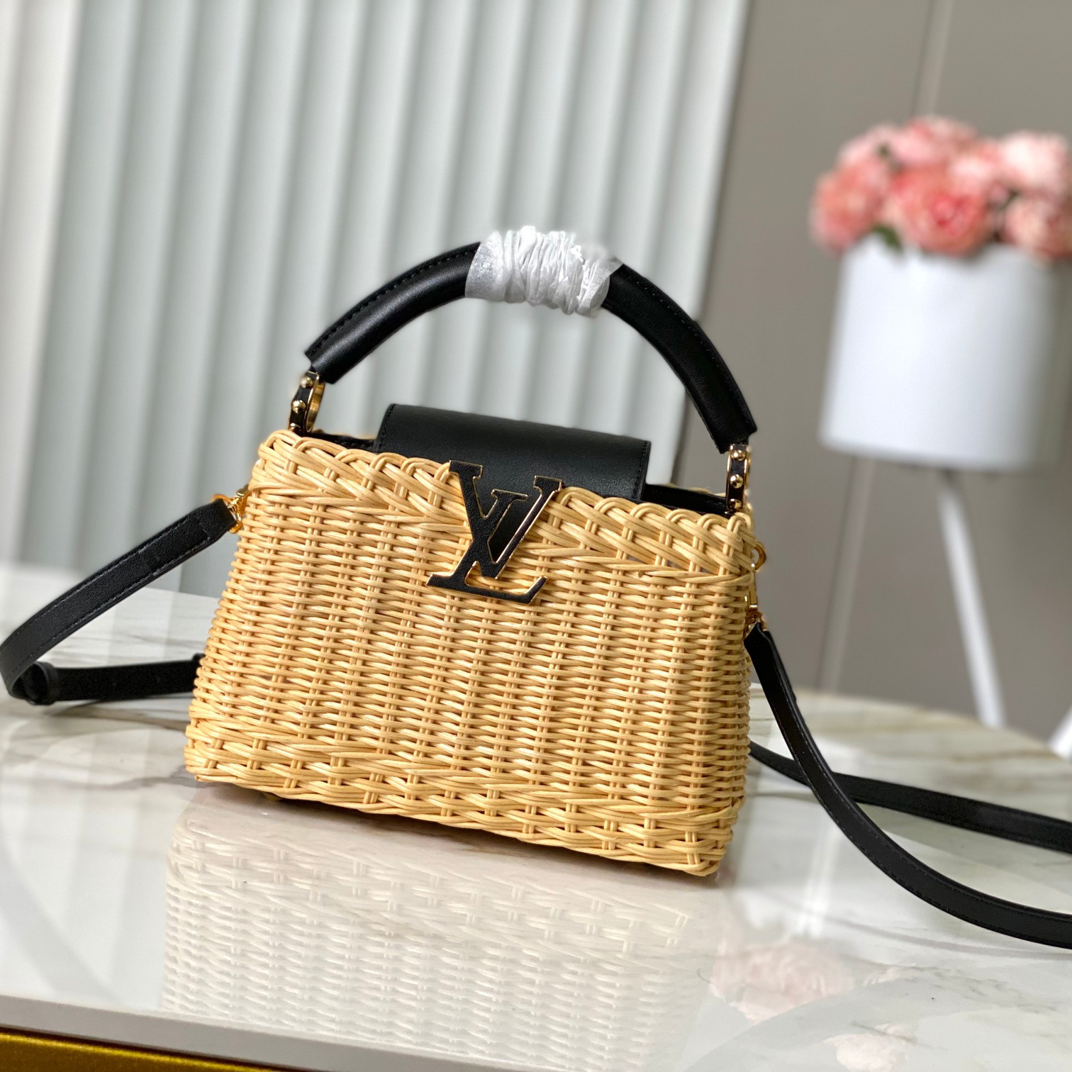 LV-Basket Capucines handbag
