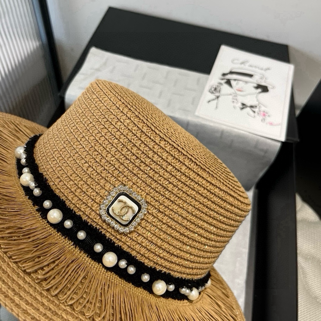 Chanel-New flat topped straw hat