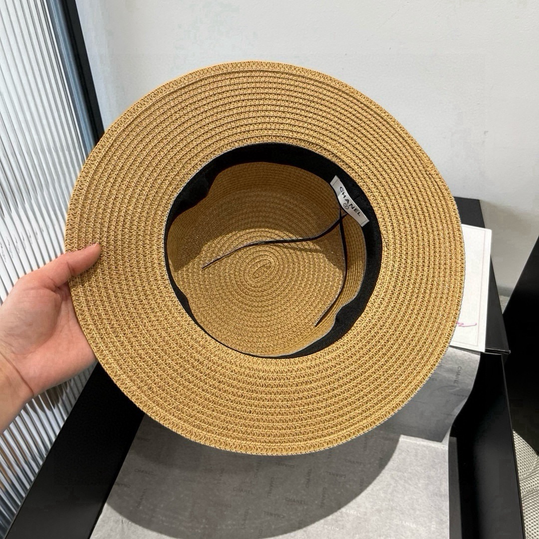 Chanel-New flat topped straw hat