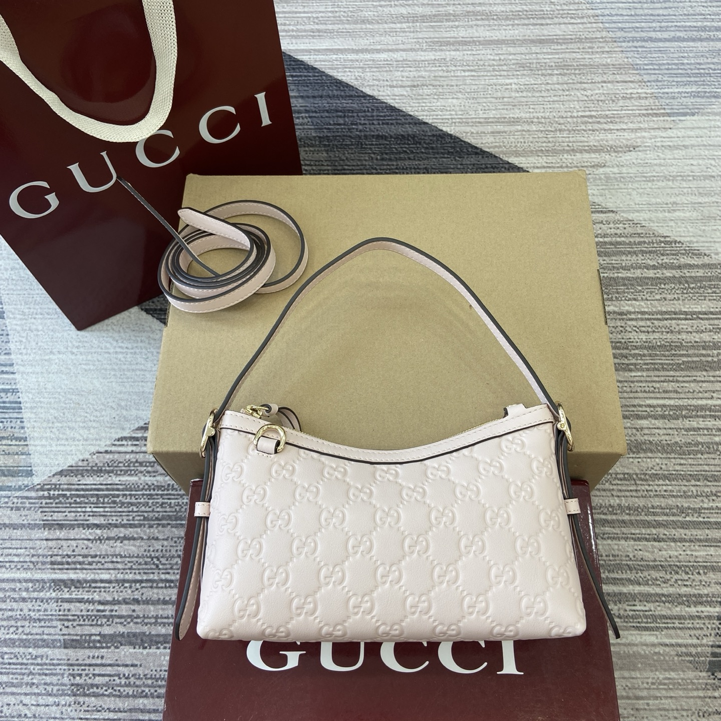 Gucci-GG Emblem shoulder bag