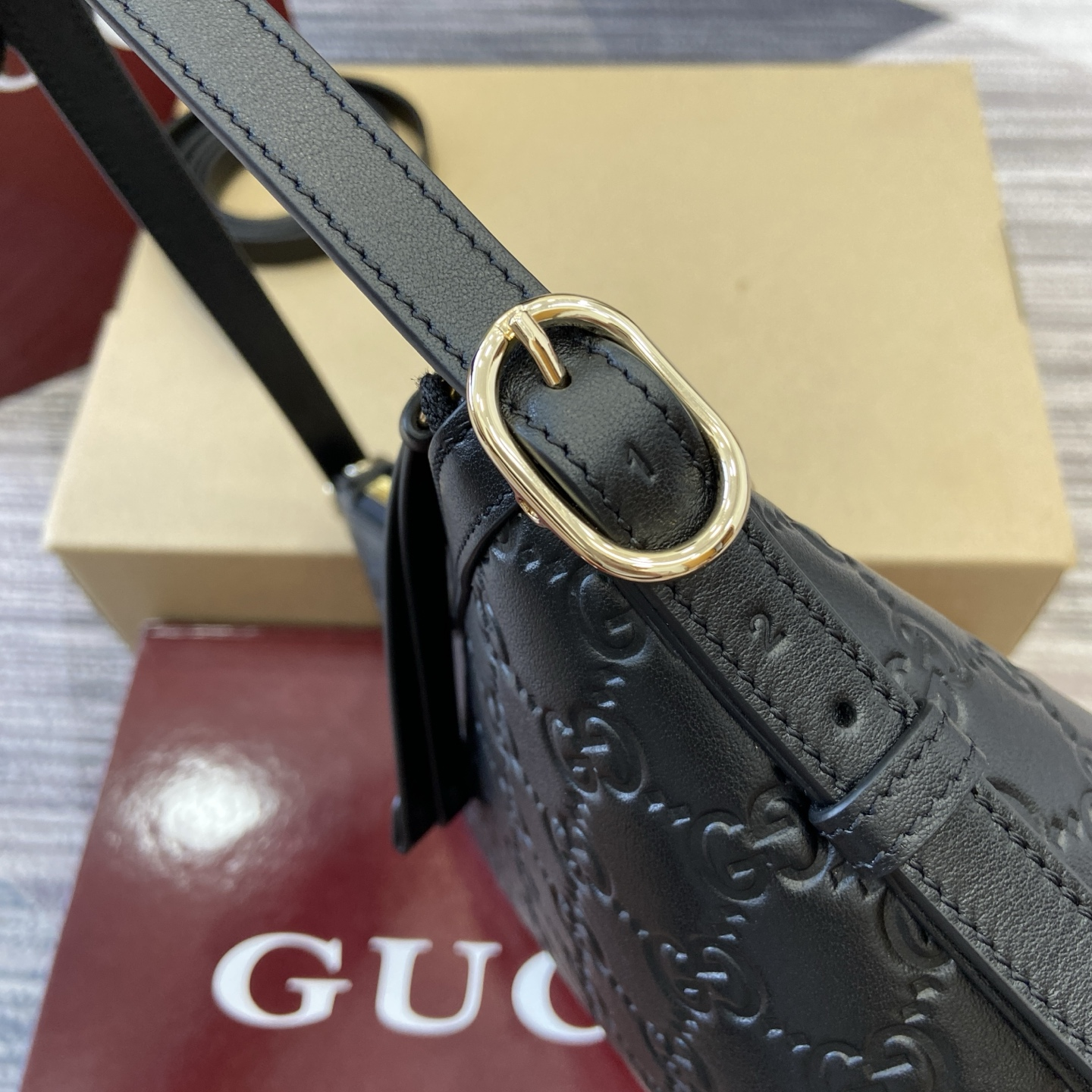 Gucci-GG Emblem shoulder bag