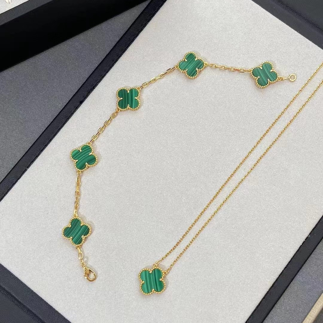 Van Cleef & Arpels-necklace + bracelet combination (1 set)