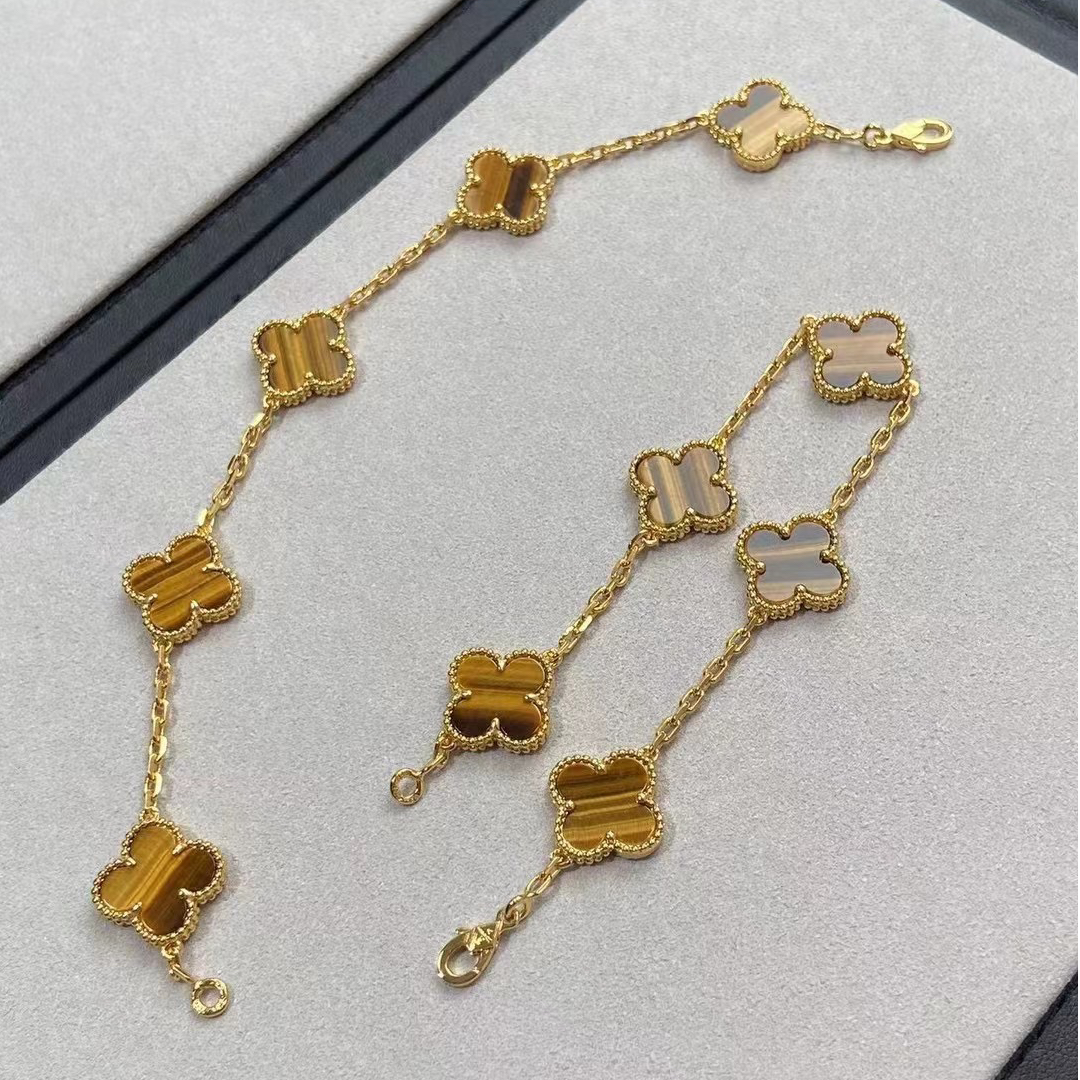 Van Cleef & Arpels-necklace + bracelet combination (1 set)