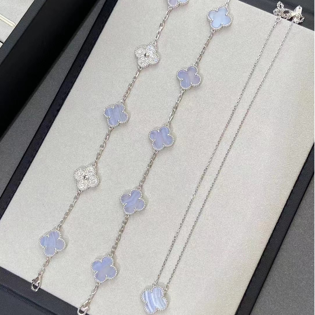 Van Cleef & Arpels-necklace + bracelet combination (1 set)