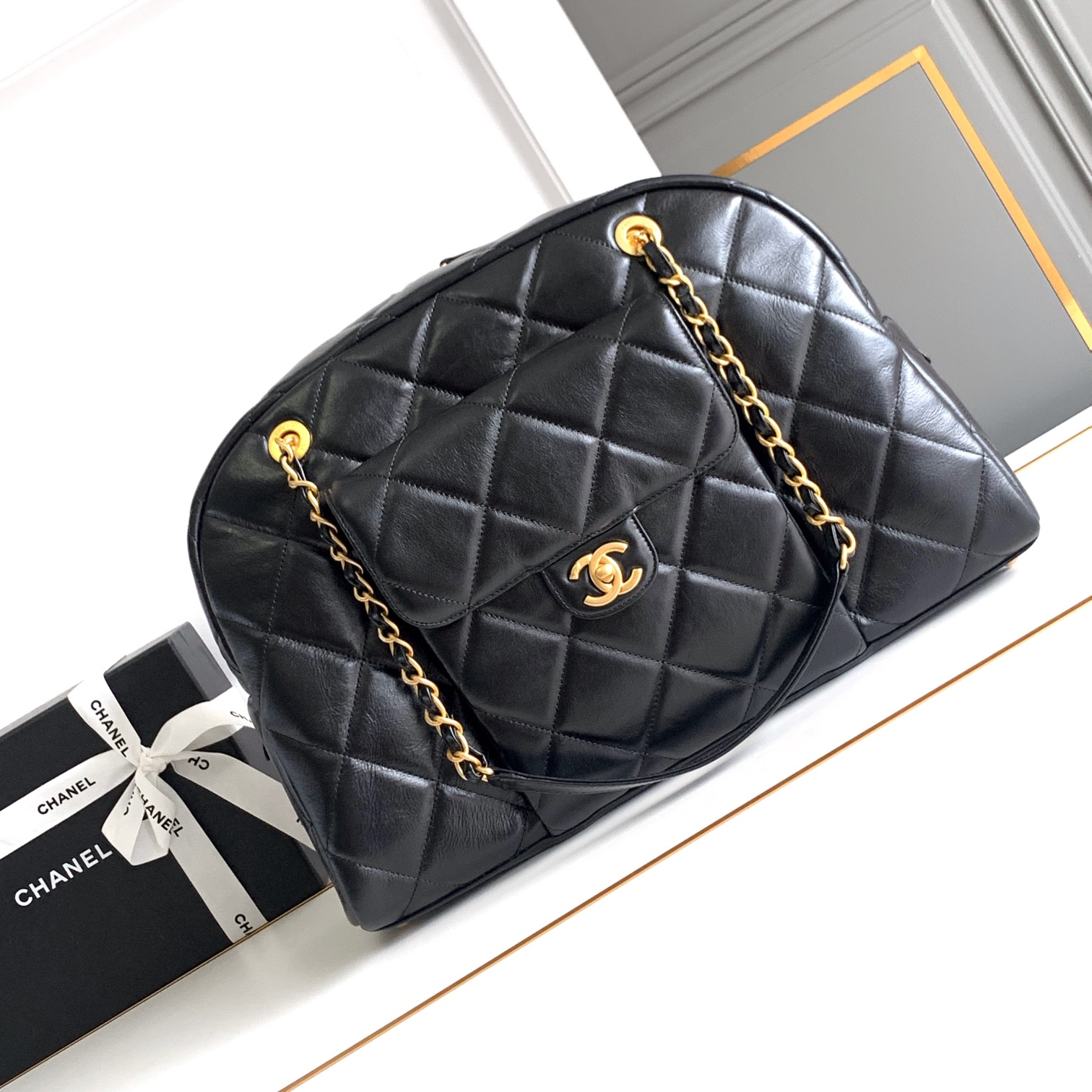 Chanel-24B new bowling bag