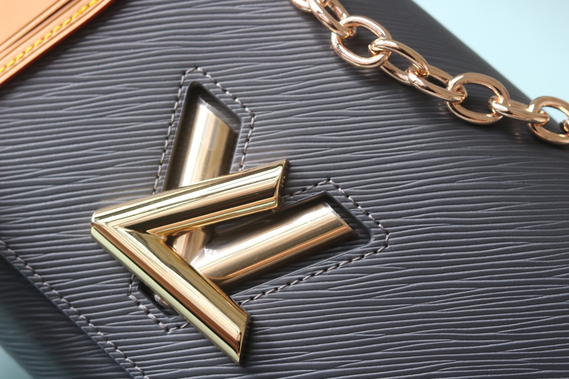 LV-Twist medium handbag