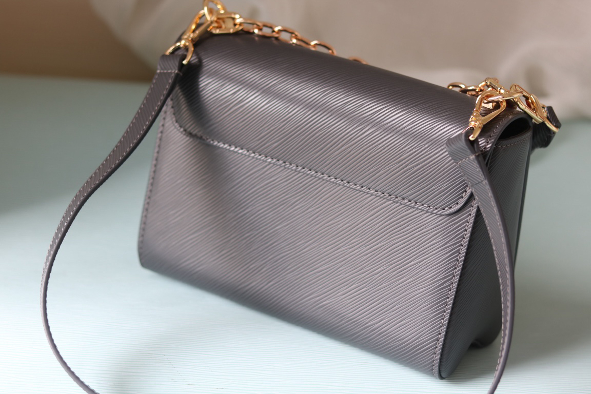 LV-Twist medium handbag