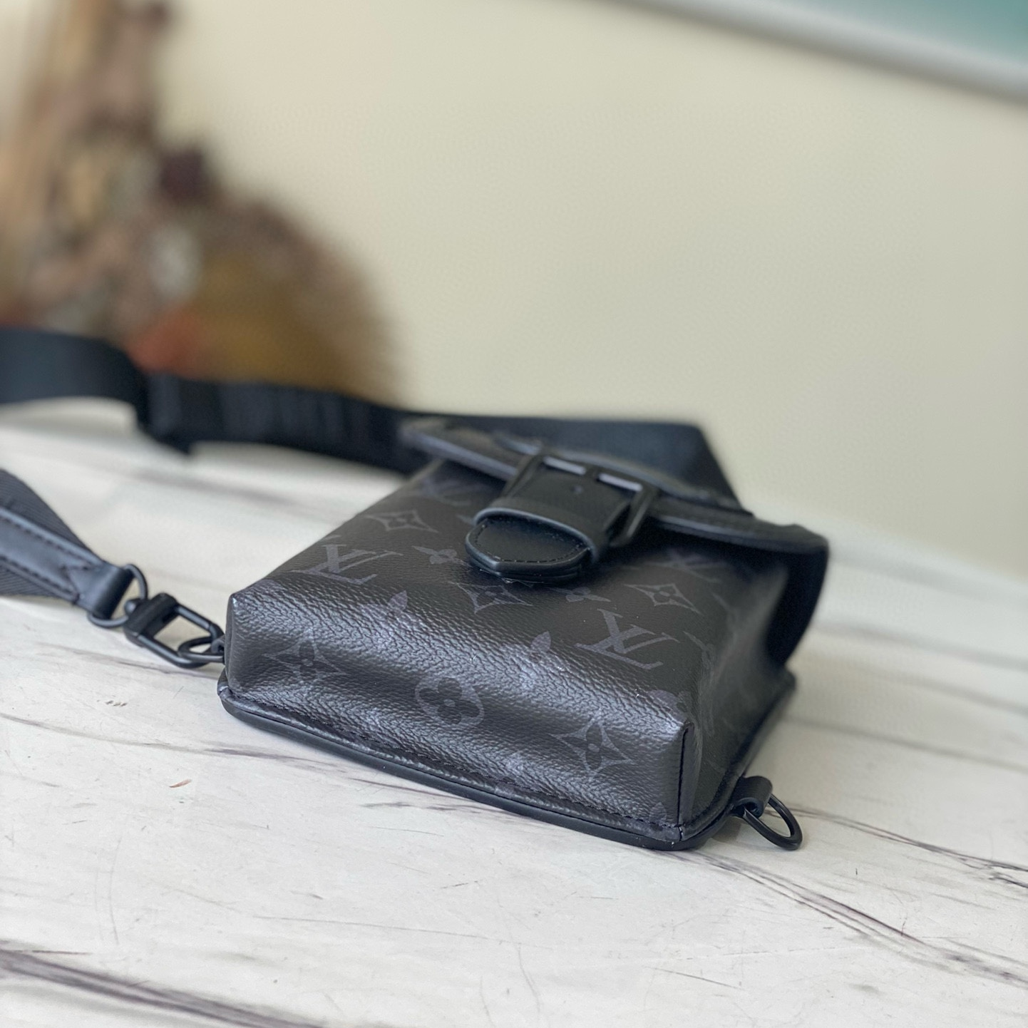 LV-Saumur man shoulder bag