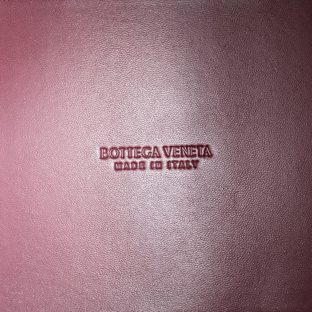 BOTTEGA VENETA-2025 new arrival medium parachuta handbag