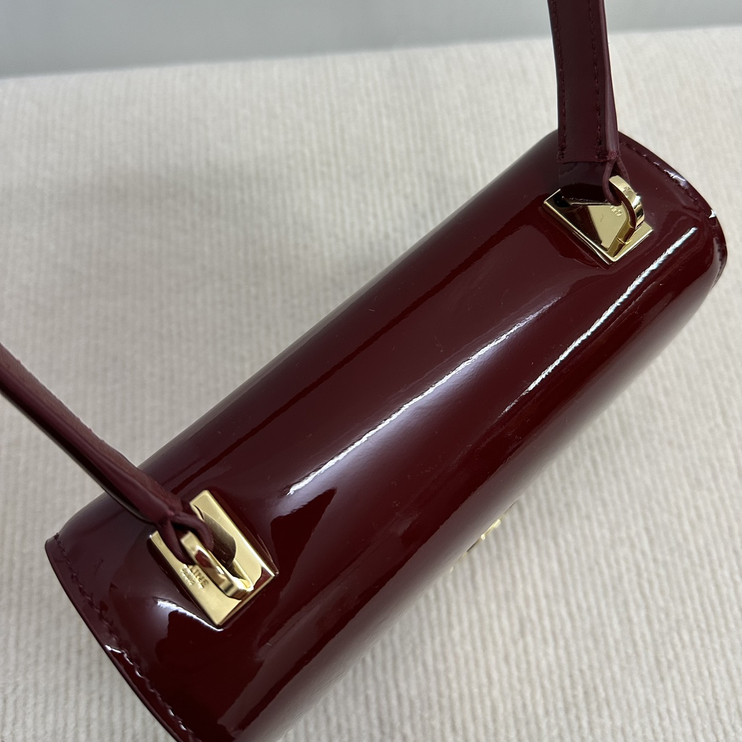 Celine-TEEN GARANCE patent leather handbag