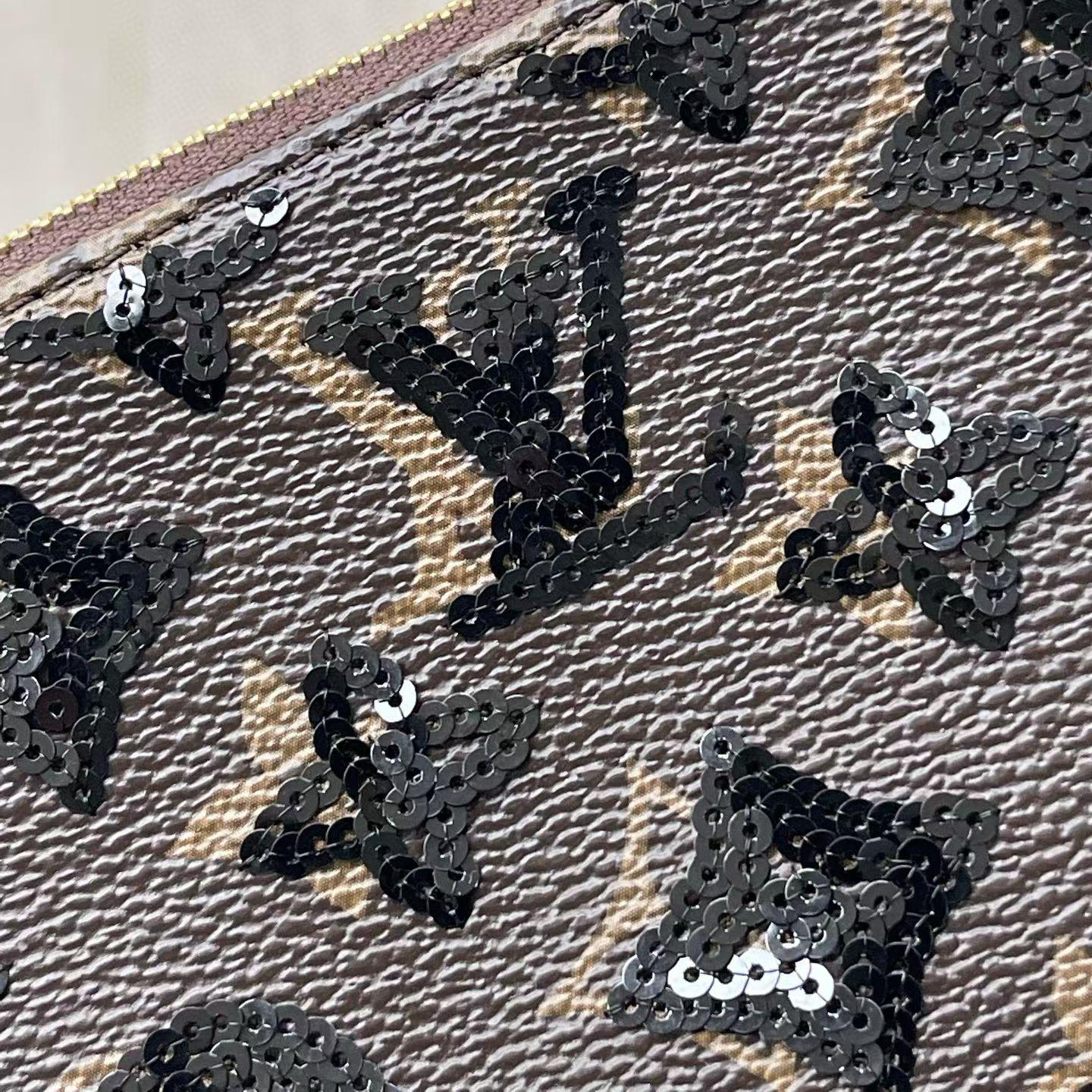 LV-Pochette Accessolres
