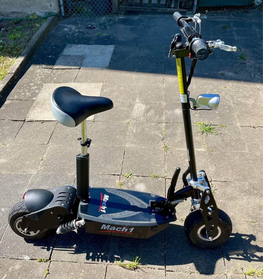 UberScoot 1600w 48v Electric Scooter, Black, Large