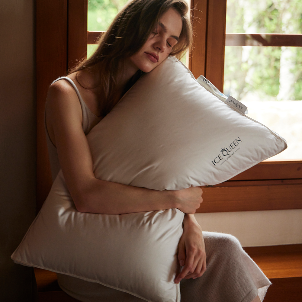 Organic Comfort Siberian Feather Pillow