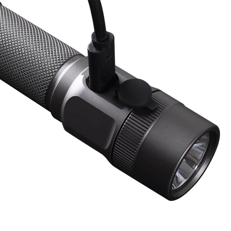 Jetbeam KO-03 EDC Flashlight