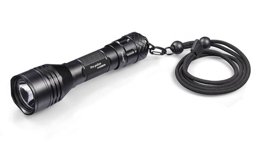 Wolf-Eyes Pro Police Ultra 1620 Lumens LED Flashlight