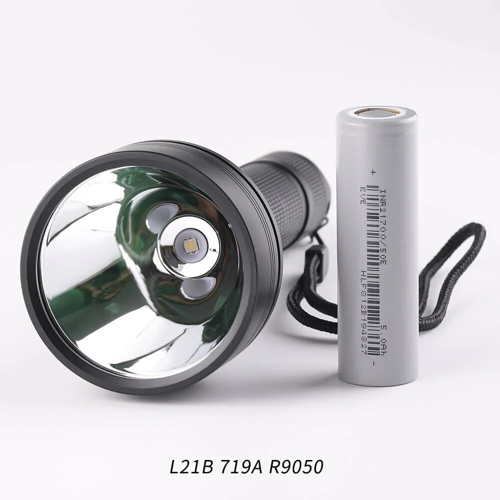 Convoy L21B 719A R9050 Long Range Flashlight