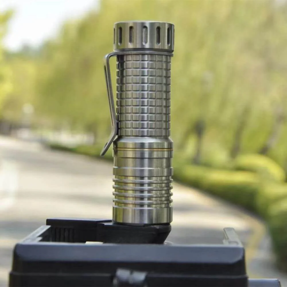 Maeerxu XT3 Titanium 3500LM EDC Flashlight