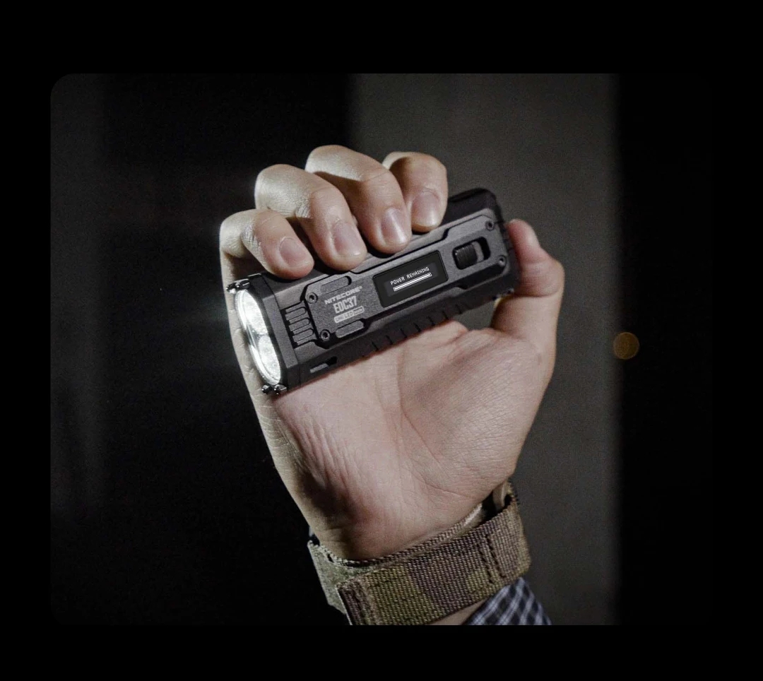 NITECORE EDC37 8000 lumens Strong light Ultimate Tactical EDC Flashlight Built-in 8000mAh Li-ion Battery