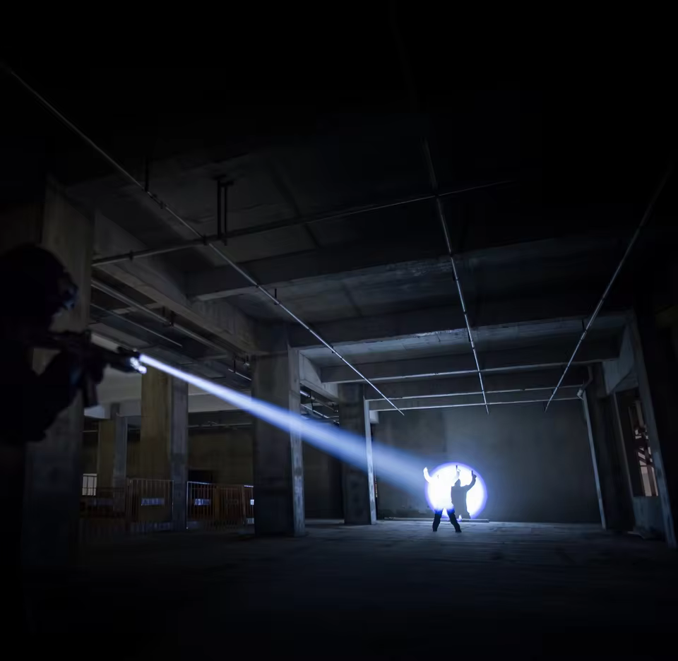 Weltool LH3 LEP Focus far shot light head single gear 335 lumens 190,000 Kendra tactics----black