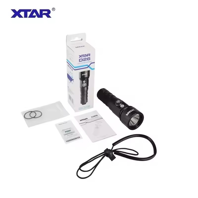 Diving Flashlight XTAR D26 1100 Lumens Diving Depth 100m Waterproof Dive Light Spearfishing Lamp 18650 LED Flashlight