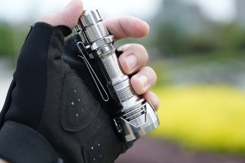 MANKERLIGHT Striker Mini Titanium EDC Flashlight