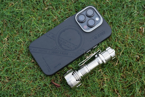 MANKERLIGHT Striker Mini Titanium EDC Flashlight