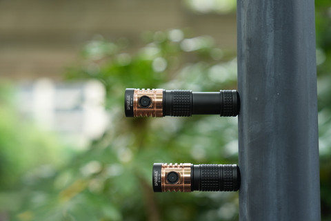 MANKERLIGHT E14 IV Brightest EDC Flashlight