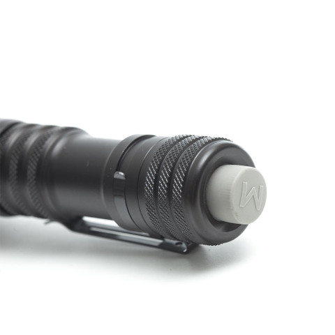 MANKERLIGHT Mankerlight MC12 II Hunter Flashlight