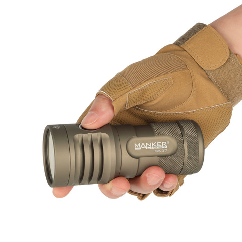 MANKERLIGHT MK37 TIR lens Long Throw Flashlight