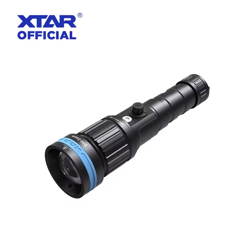 XTAR D40 ZOOM Diving Flashlight Adjustable Focus 1600LM Rechargeable 21700USB-C Battery Compact Design for ALL Diving Activities