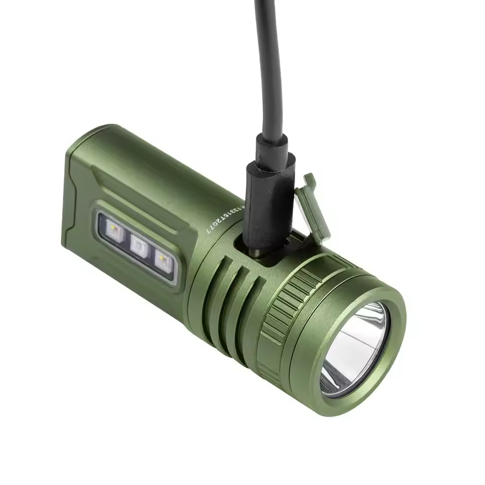 Mini flashlight multi function flashlight with LED UV RGB Lumintop GT NANO V6.0 720 lumen 410 meters with magnetic tail USB TYPE