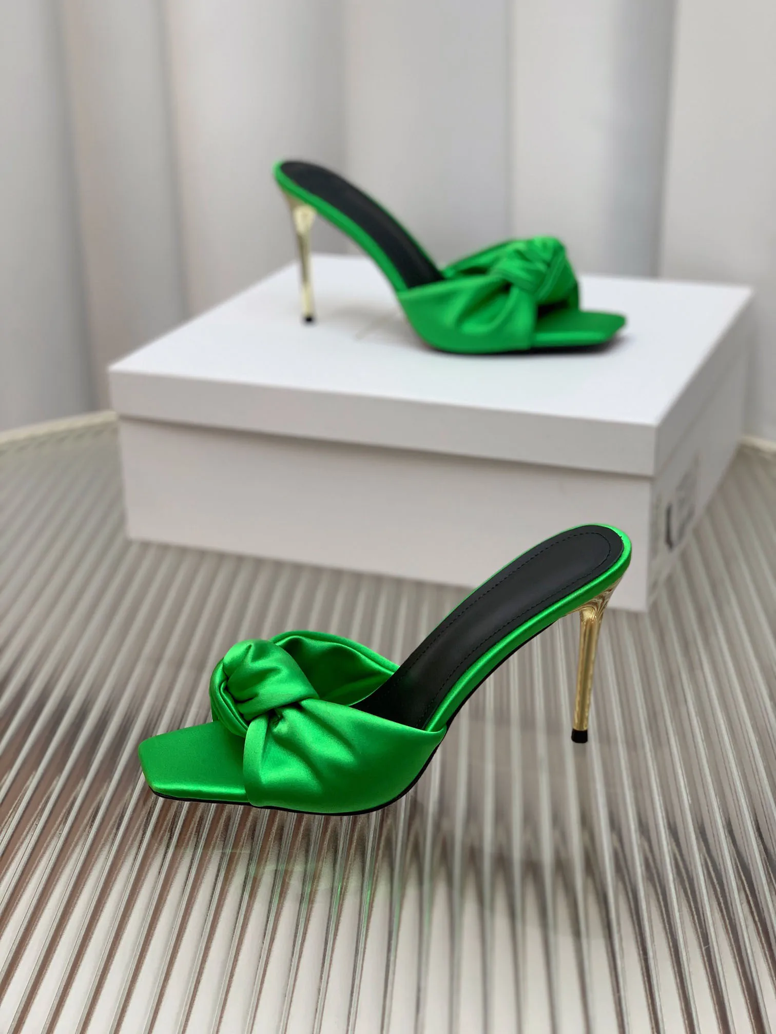 Summer New Thin High Gold Heel