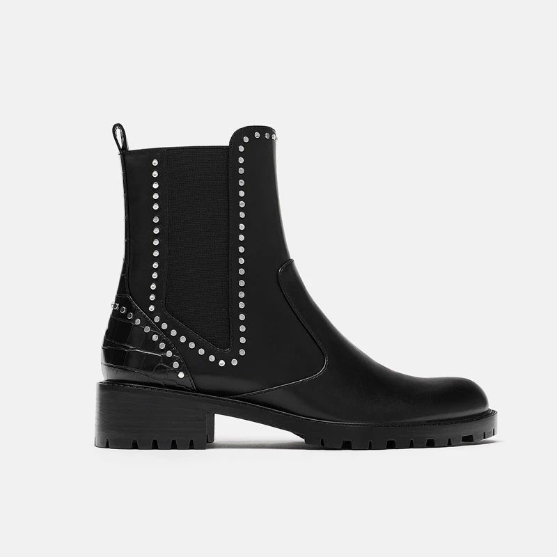 Thick Heel Rivet Martin Boots