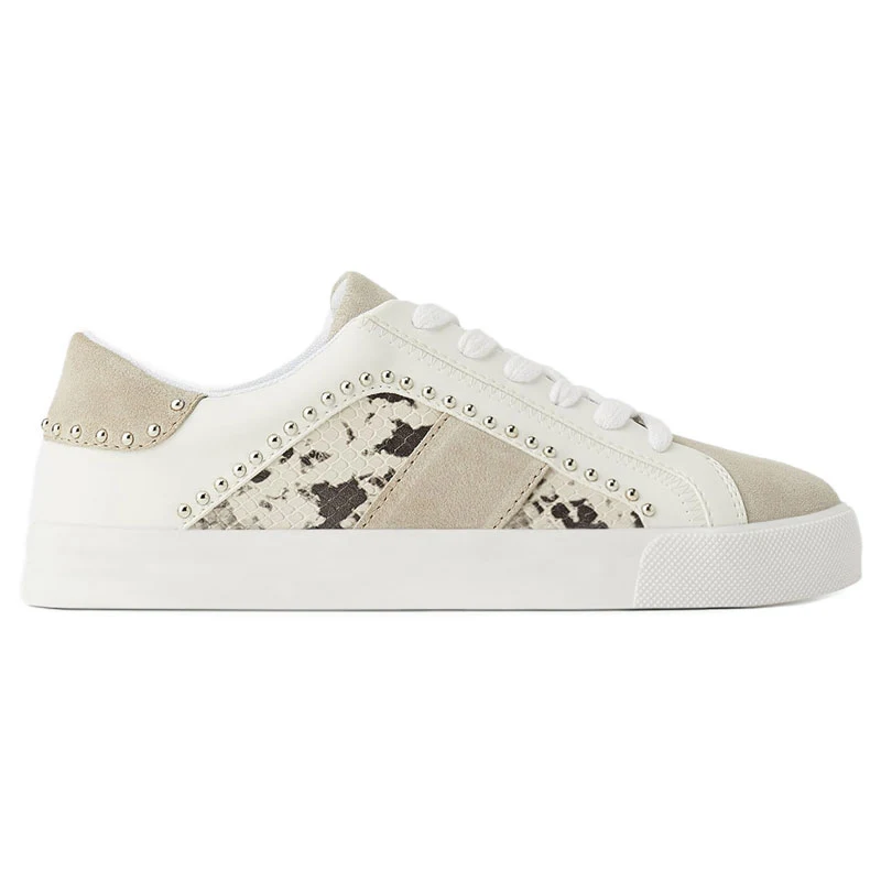 Flat Sports Sneakers