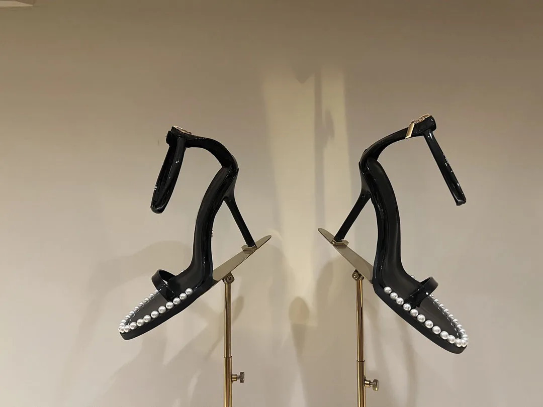 Women's Back Zipper Sexy Slim Heels