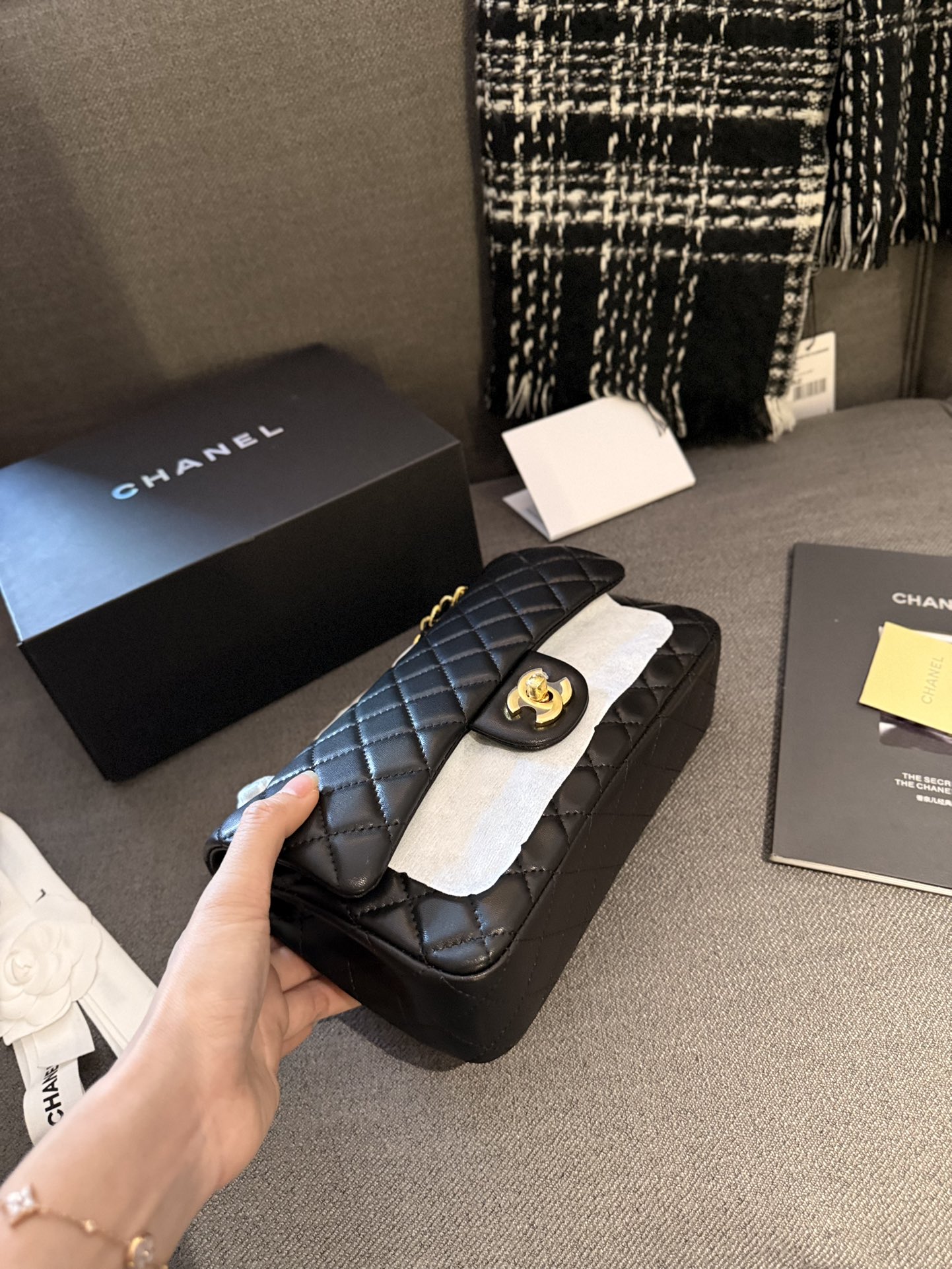 Chanel Classic Flap Bag Sheep 1112CF LLS091 23cm - ELEGANCE-SECRETE