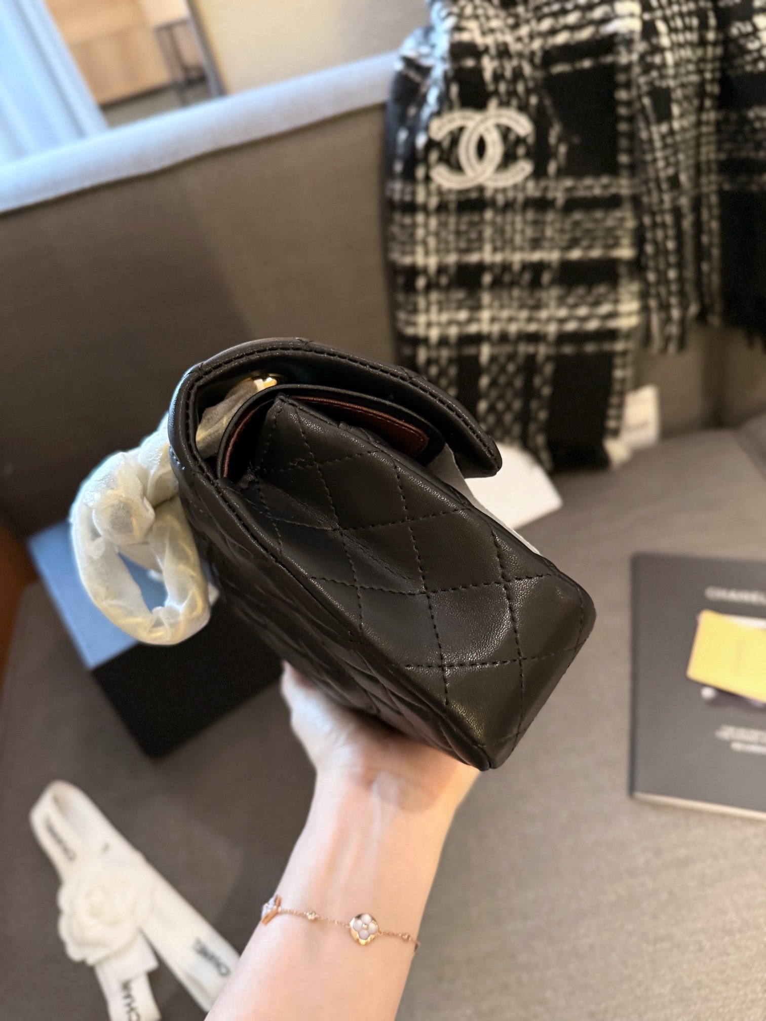 Chanel Classic Flap Bag Sheep 1112CF LLS091 23cm - ELEGANCE-SECRETE